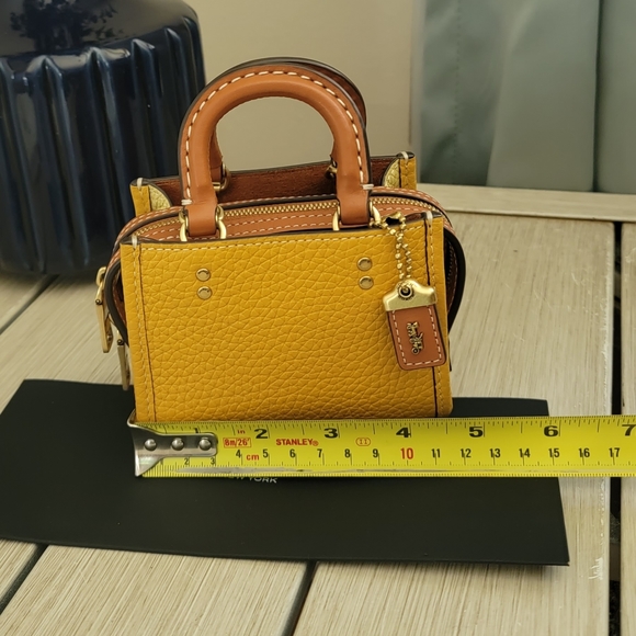 Coach Rogue 12 in Colorblock mini bag - Picture 15 of 16